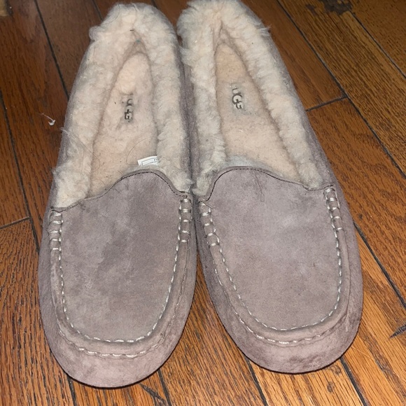 UGG Shoes - Ugg slippers